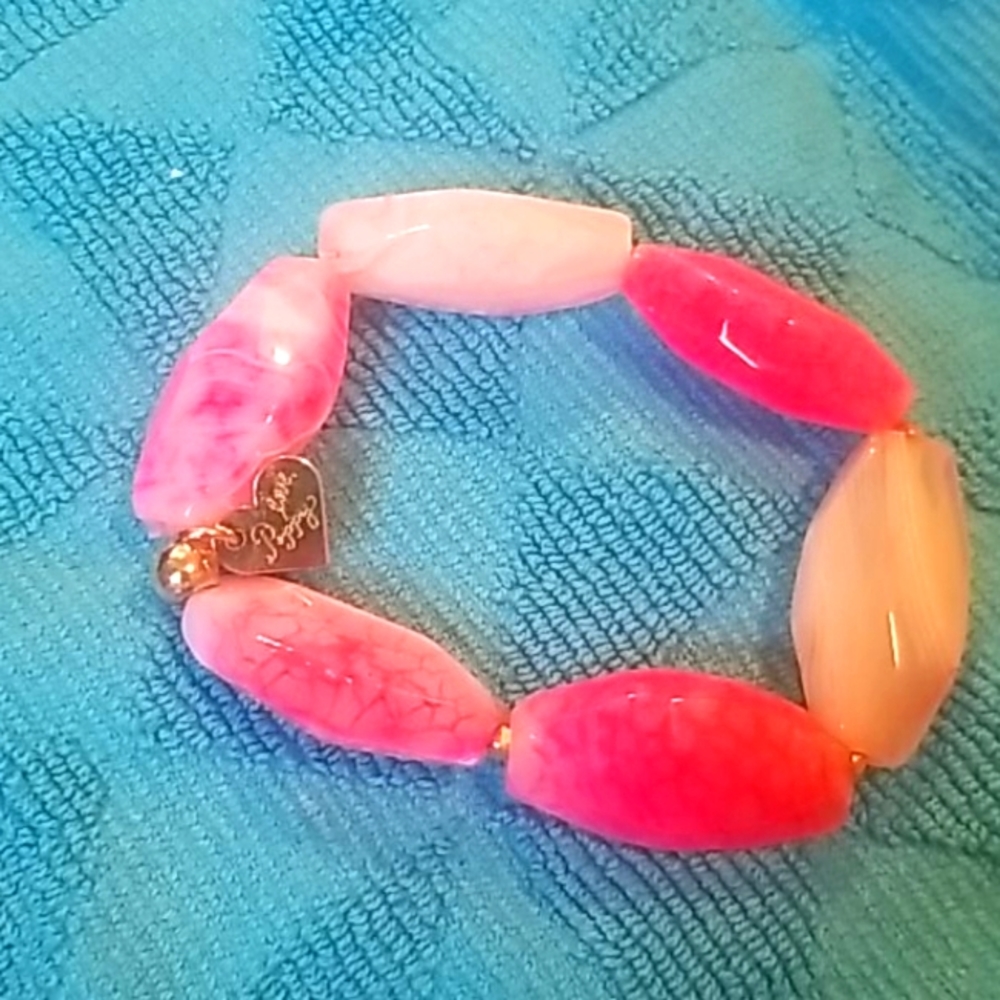 Love poppy hotpink and pink bracelet